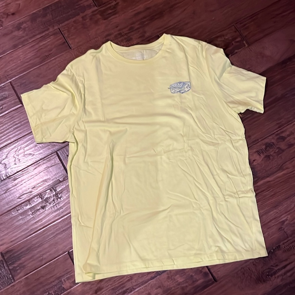 XL Vineyard Vines Shirt